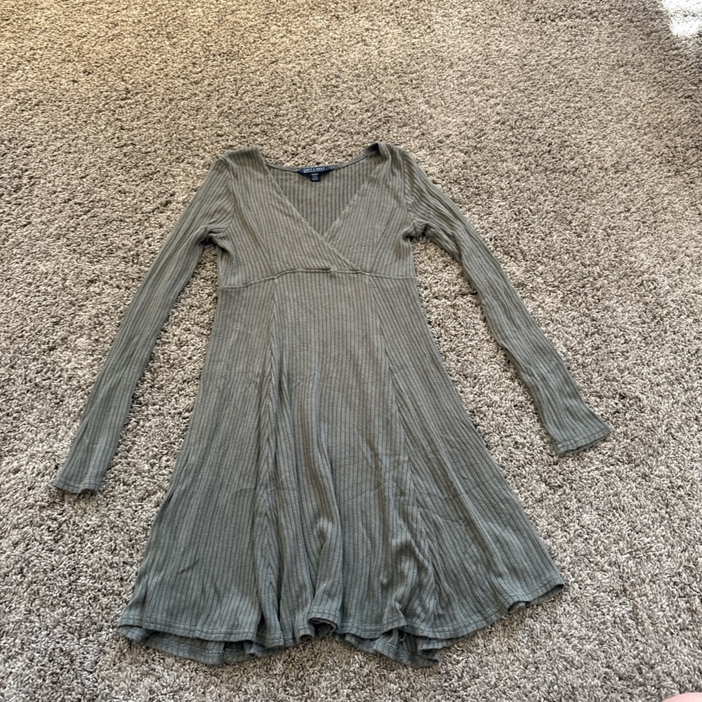 American Eagle Outfitters Olive Ribbed Long Sleeve Dress